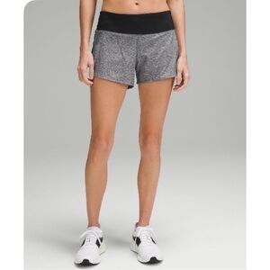 Lululemon Speed Up Mid-Rise Lined Short 4” Heather Gray/Black Size 8